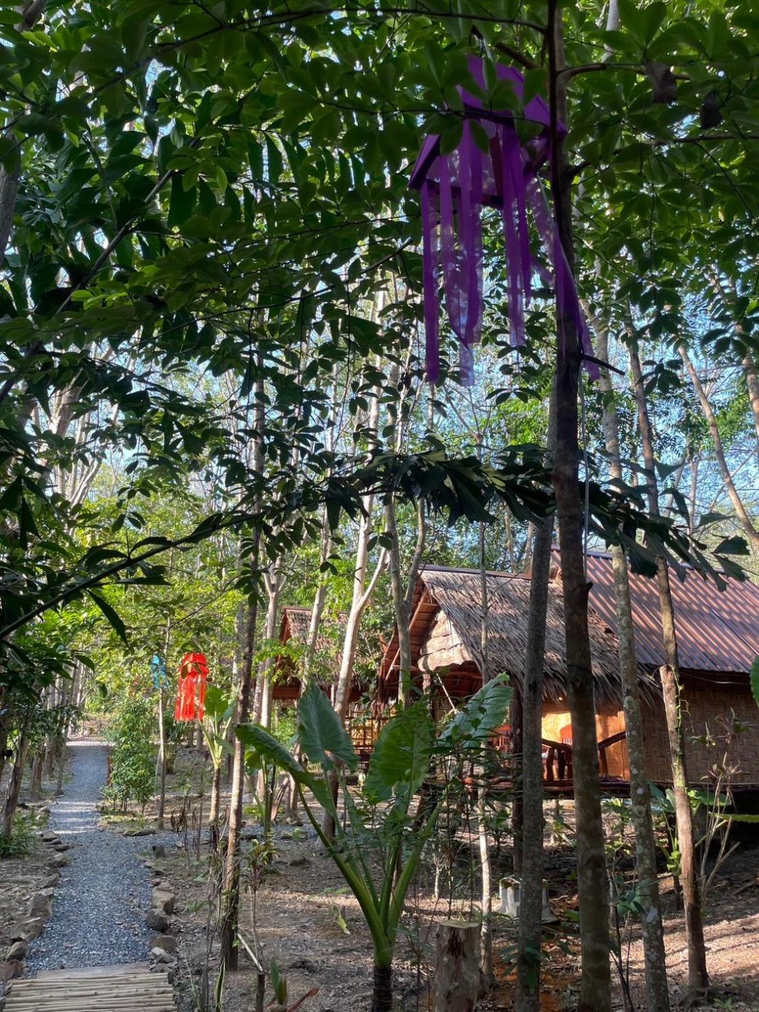 Apartamento Dahla Lanta Hut Ko Lanta Exterior foto